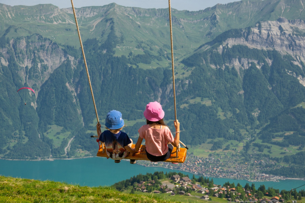 Axalp Schaukel "Swing the World"