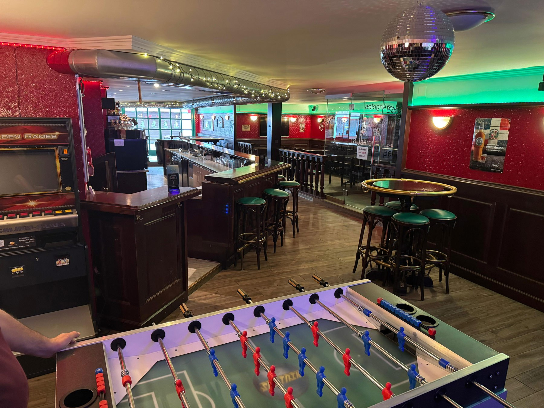 Helvetia Pub
