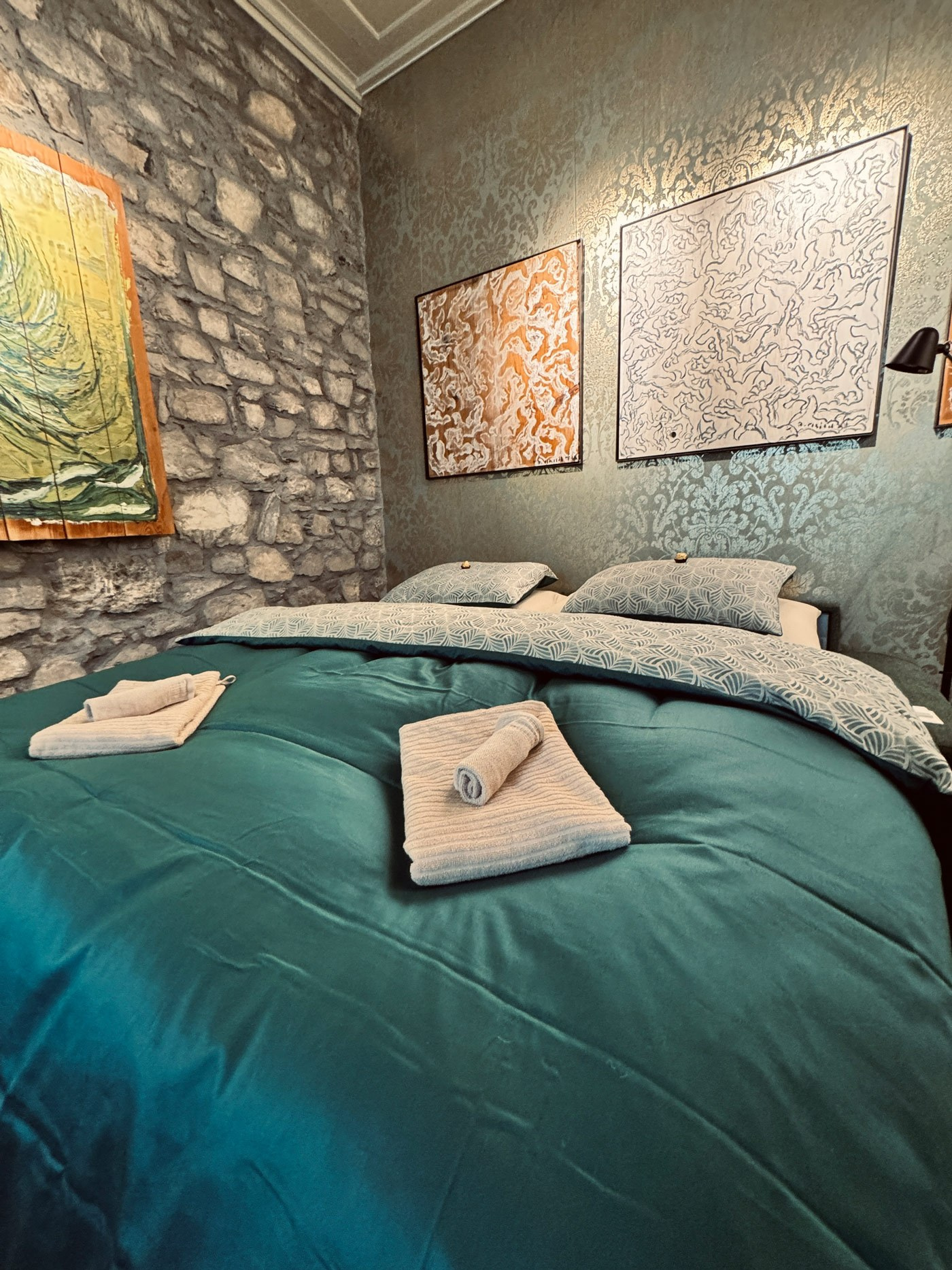 Art Residence