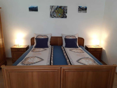 Ferienzimmer hofstetten zimmer